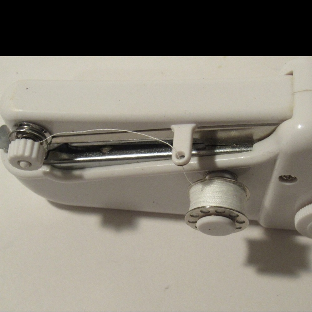 Portable Sewing Machine - White - Picture 7 of 7